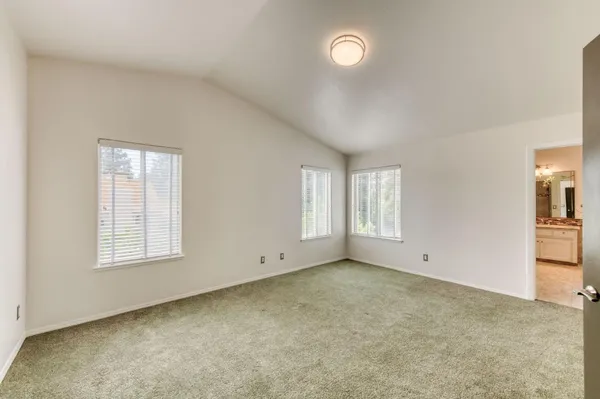 $569,000 | 1917 East Serena Avenue, Fresno, CA 93720