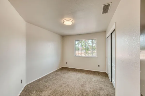 $569,000 | 1917 East Serena Avenue, Fresno, CA 93720