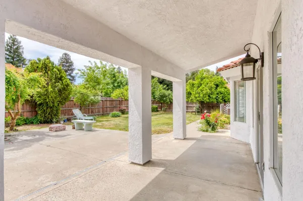 $569,000 | 1917 East Serena Avenue, Fresno, CA 93720