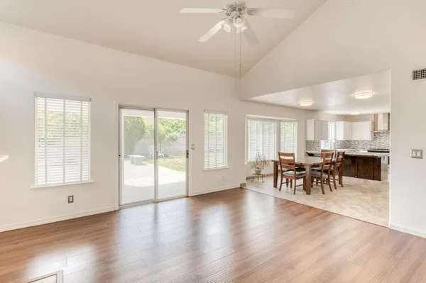 $569,000 | 1917 East Serena Avenue, Fresno, CA 93720