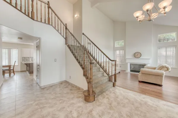 $569,000 | 1917 East Serena Avenue, Fresno, CA 93720