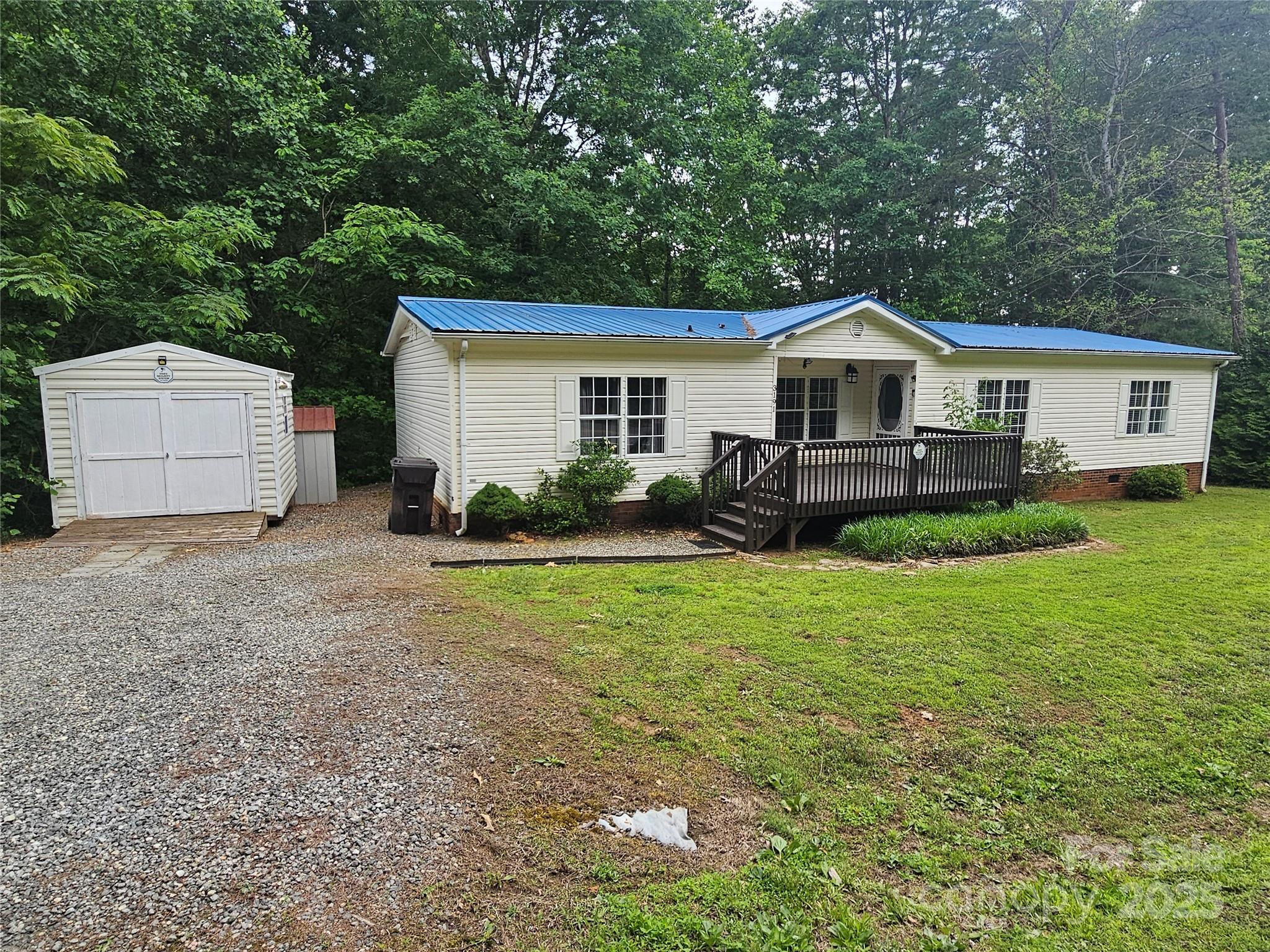 3191 Piedmont Road Morganton, NC 28655 - Photo 2 of 36 Gallery Image 2