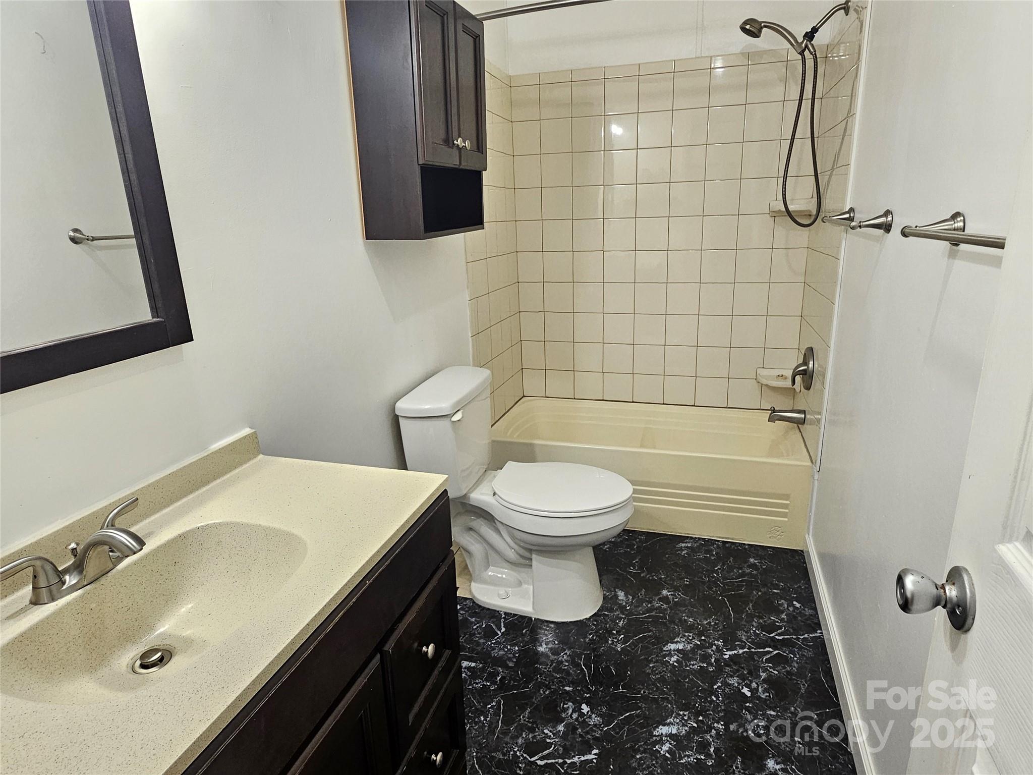 3191 Piedmont Road Morganton, NC 28655 - Photo 27 of 36 Gallery Image 27