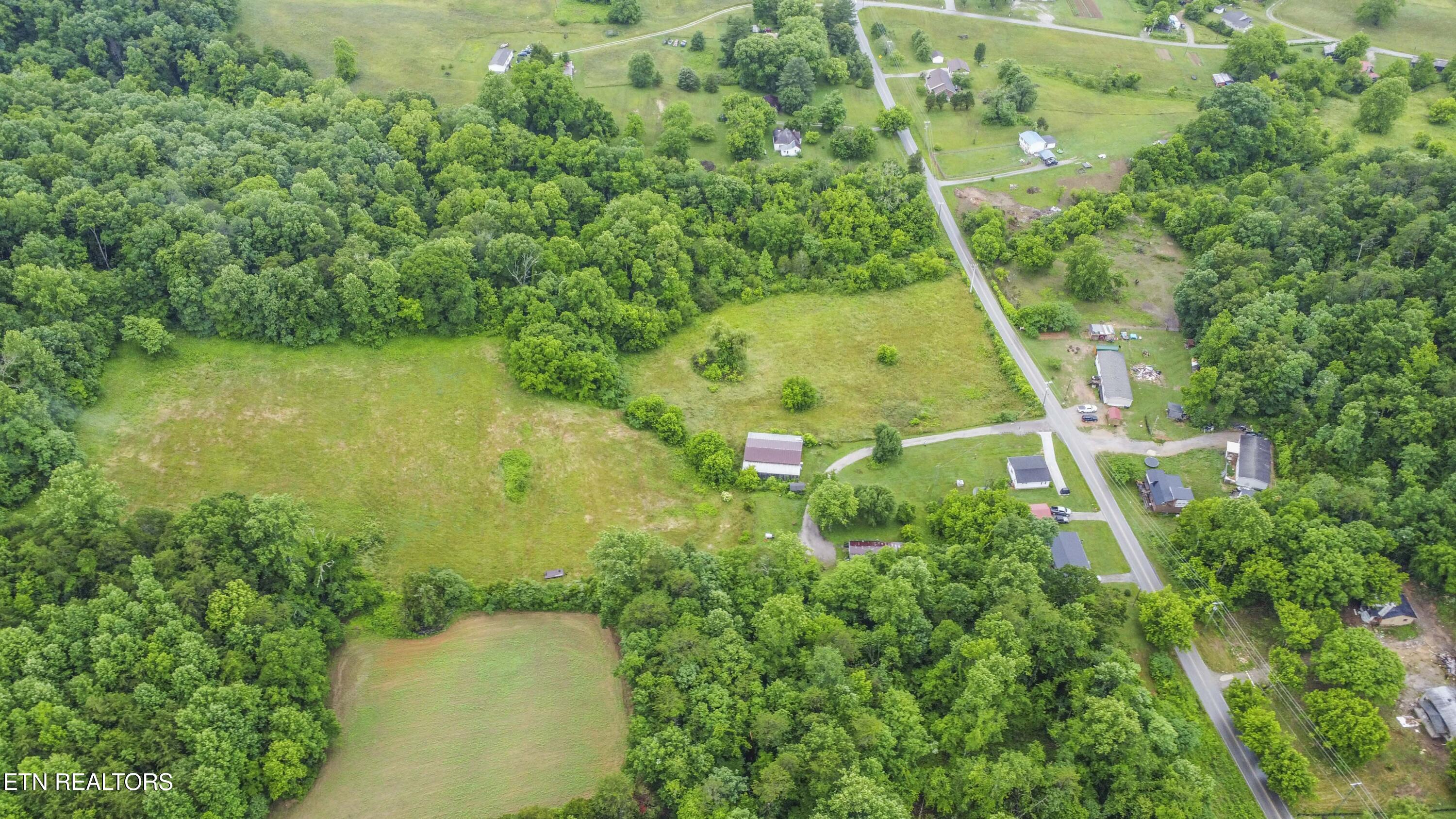 555 Little Valley Road Maynardville, TN 37807 - Photo 28 of 44 096CB897-7801-45F1-B7E4-AC669323AF05