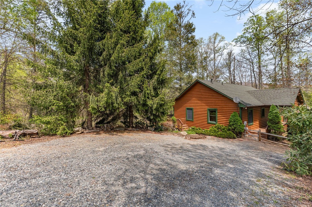 148 Woodby Ridge Road Vilas, NC 28692 - Photo 29 of 33 a view of outdoor space and a yard