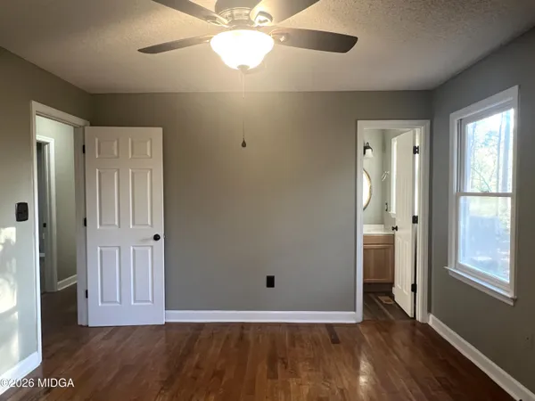 $1,300 | 981 Santa Fe Trail, Macon, GA 31220