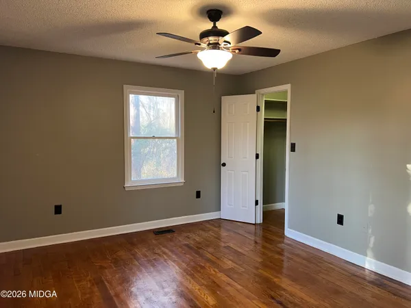 $1,300 | 981 Santa Fe Trail, Macon, GA 31220