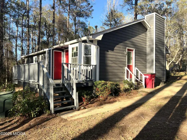 $1,300 | 981 Santa Fe Trail, Macon, GA 31220