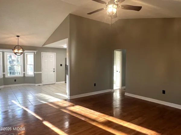 $1,300 | 981 Santa Fe Trail, Macon, GA 31220