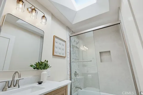 $899,000 | 1231 West Santa Cruz Street, San Pedro, CA 90732