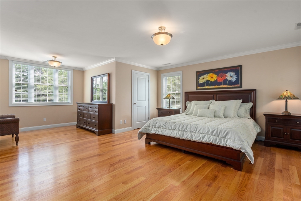77 Cedar Street Wellesley, MA 02481 - Photo 18 of 39