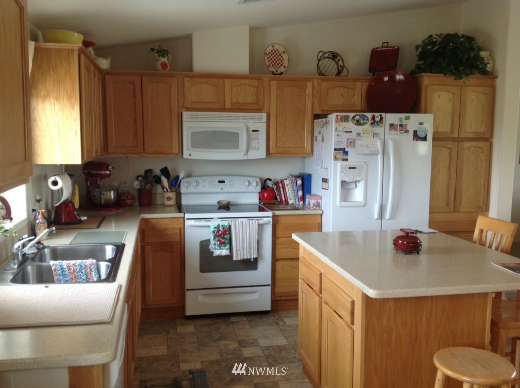 12229 Dodson Road Northwest Ephrata, WA 98823 - Photo 7 of 16 Gallery Image 7