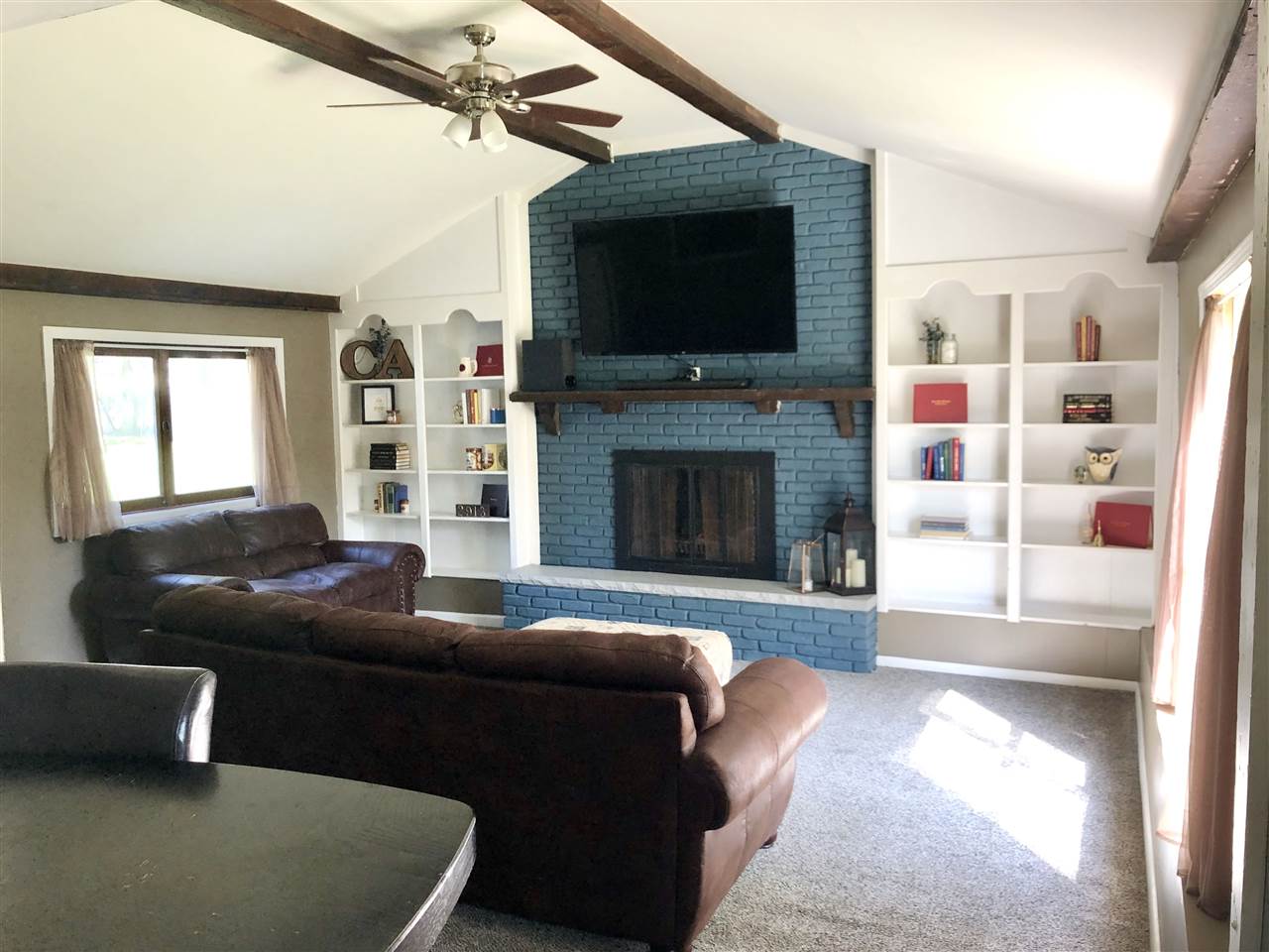 8383 Fenton Road Grand Blanc, MI 48439 - Photo 20 of 33 Family Room