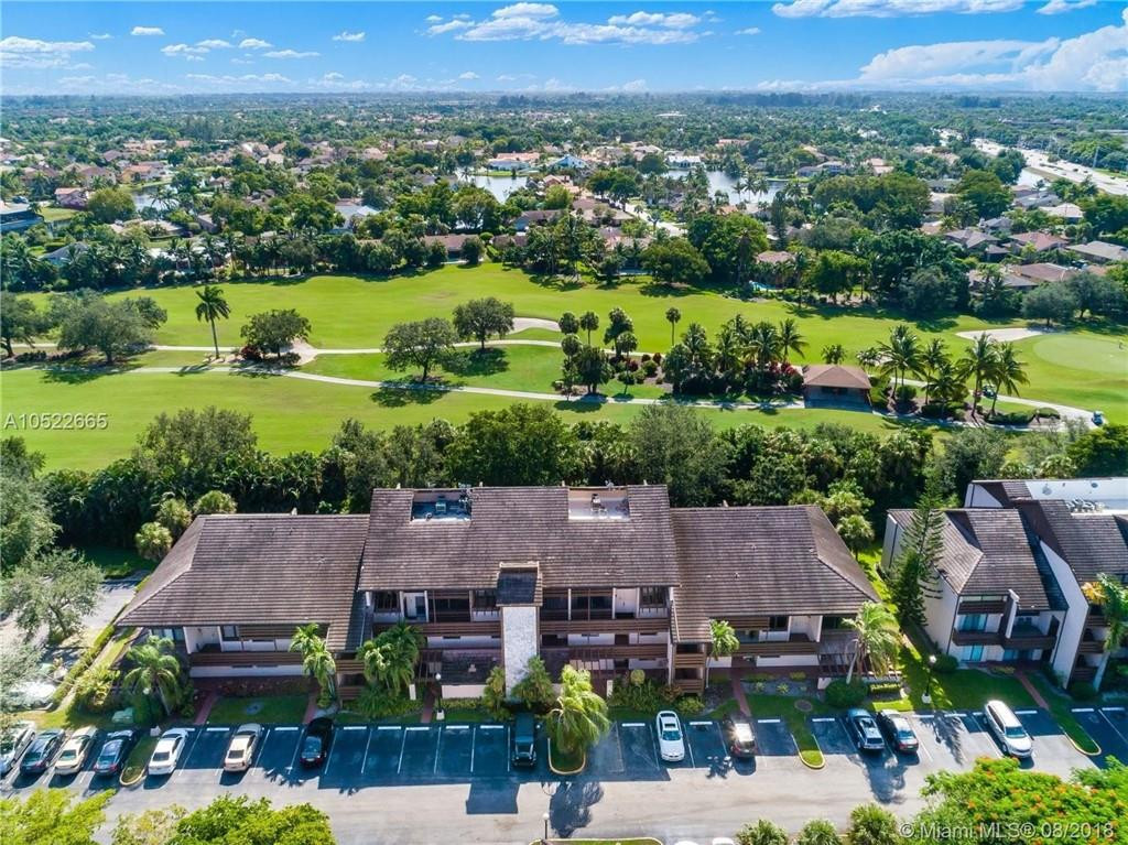 141 Southwest 96th Terrace, Unit 302 Plantation, FL 33324 - Photo 14 of 16 Photo 14