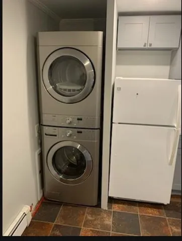 $2,000 | 154 River Road, Unit UPPER LEVEL, North Arlington, NJ 07031