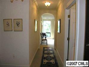 854 Cherokee Road, Unit J5 Charlotte, NC 28207 - Photo 1 of 8 Gallery Image 1