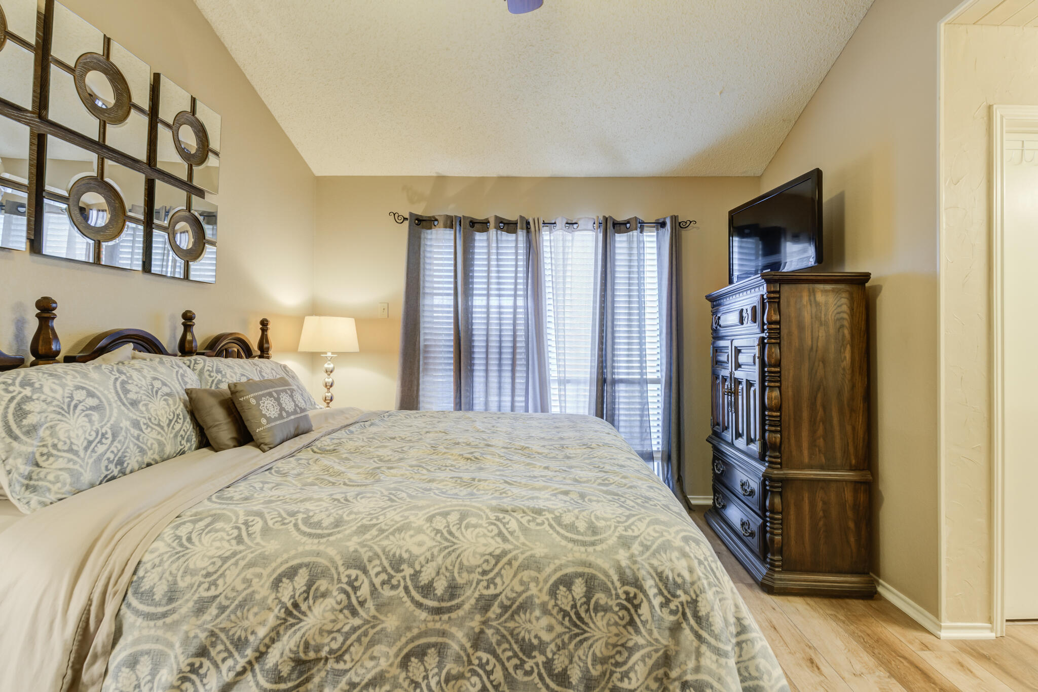 5814 Emory Street Lubbock, TX 79416 - Photo 30 of 38 5814-Emory-St_Lubbock-TX_24