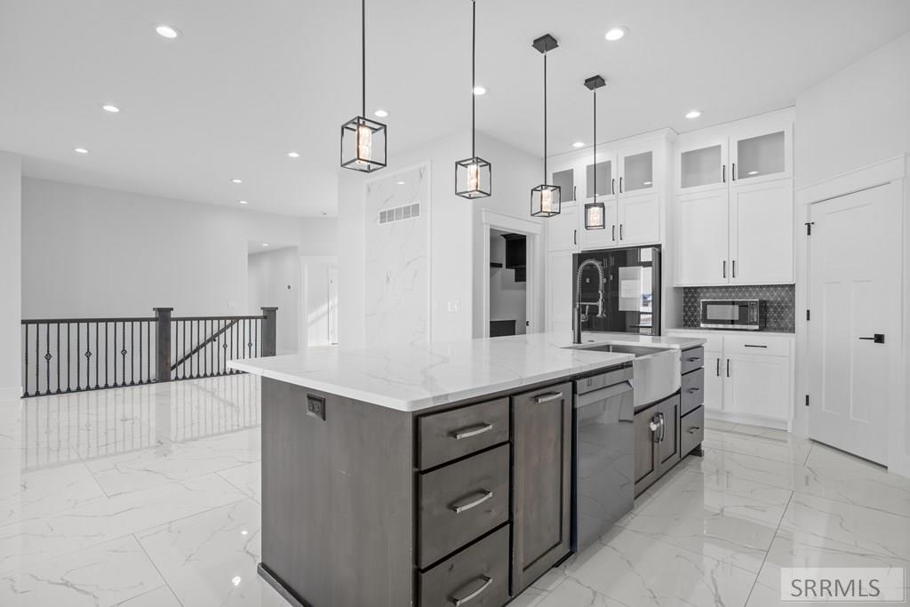 834 East 1580 North Shelley, ID 83274 - Photo 11 of 71