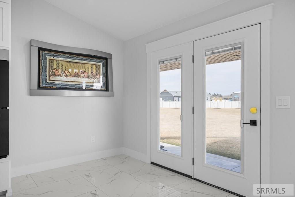 834 East 1580 North Shelley, ID 83274 - Photo 14 of 71