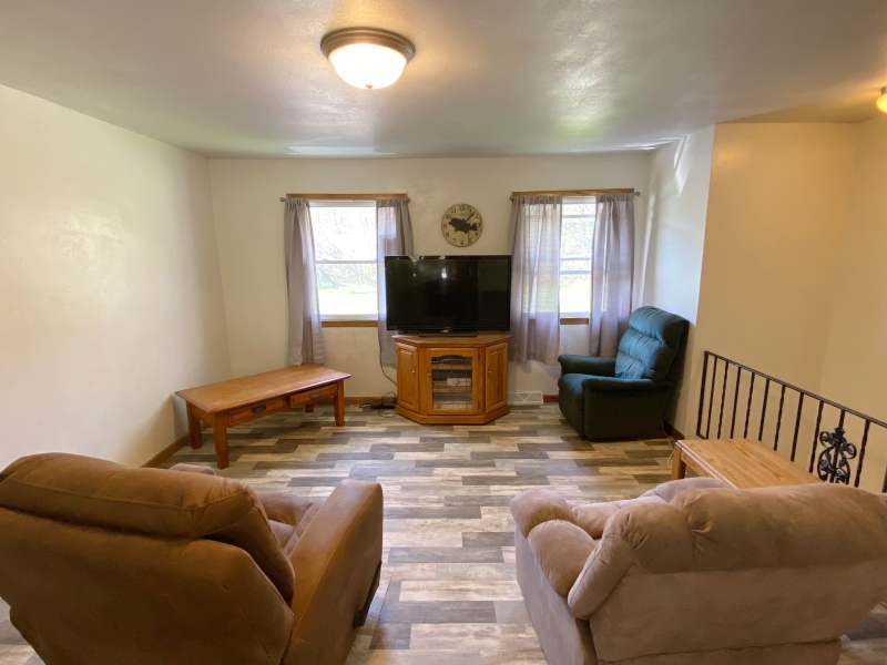 663 Waverly Road Davenport, IA 52804 - Photo 6 of 14 Gallery Image 6