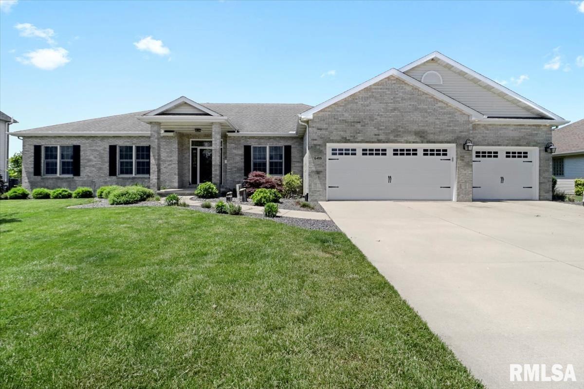 6409 Stonehaven Ridge Springfield, IL 62711 - Photo 1 of 41
