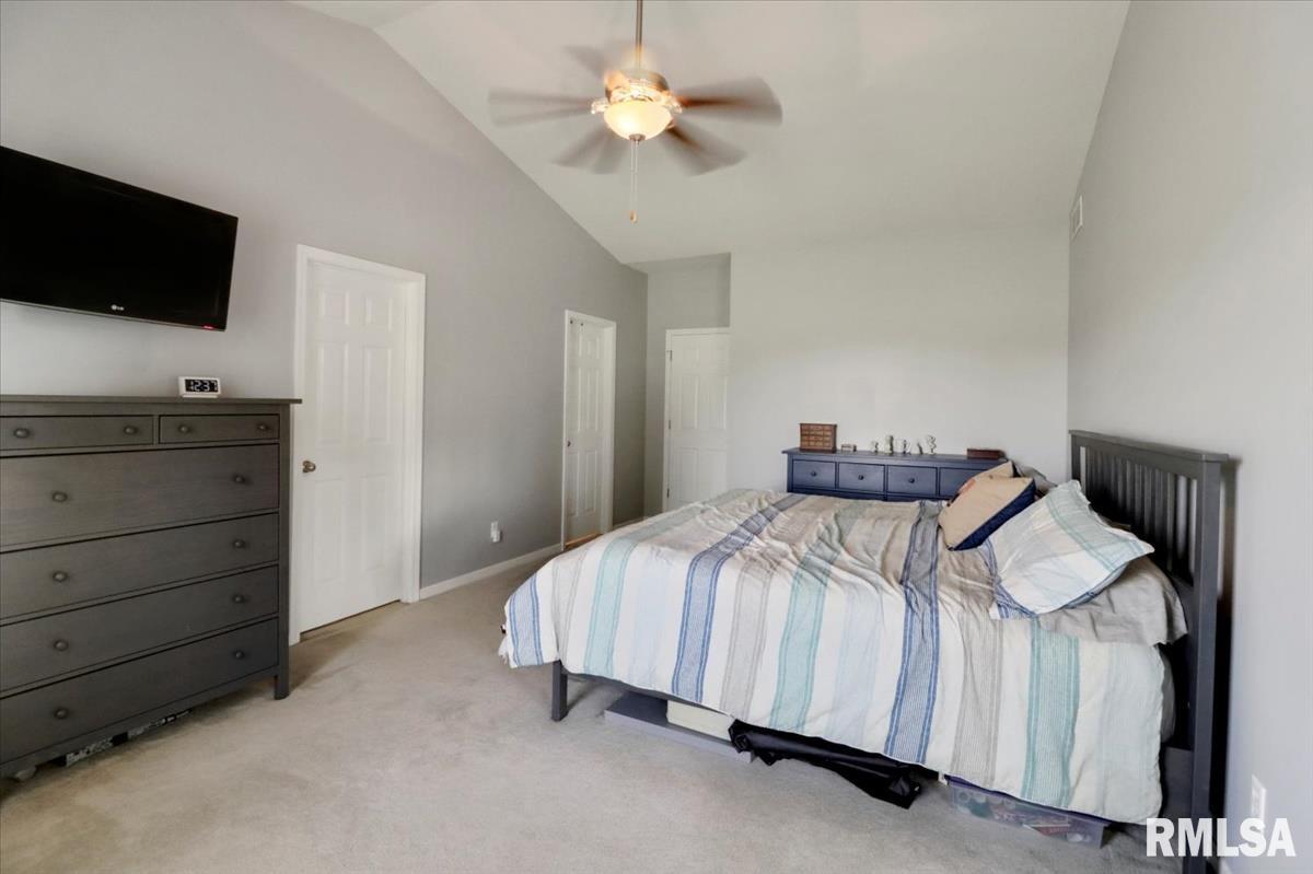 6409 Stonehaven Ridge Springfield, IL 62711 - Photo 17 of 41