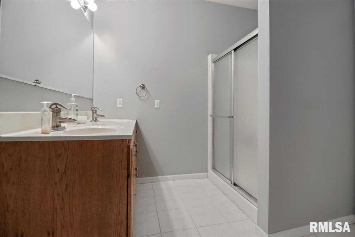 6409 Stonehaven Ridge Springfield, IL 62711 - Photo 19 of 41