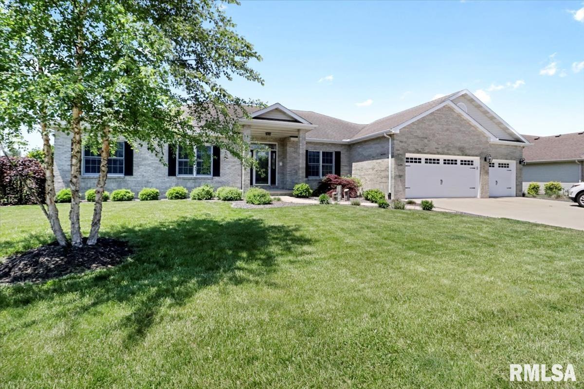 6409 Stonehaven Ridge Springfield, IL 62711 - Photo 2 of 41