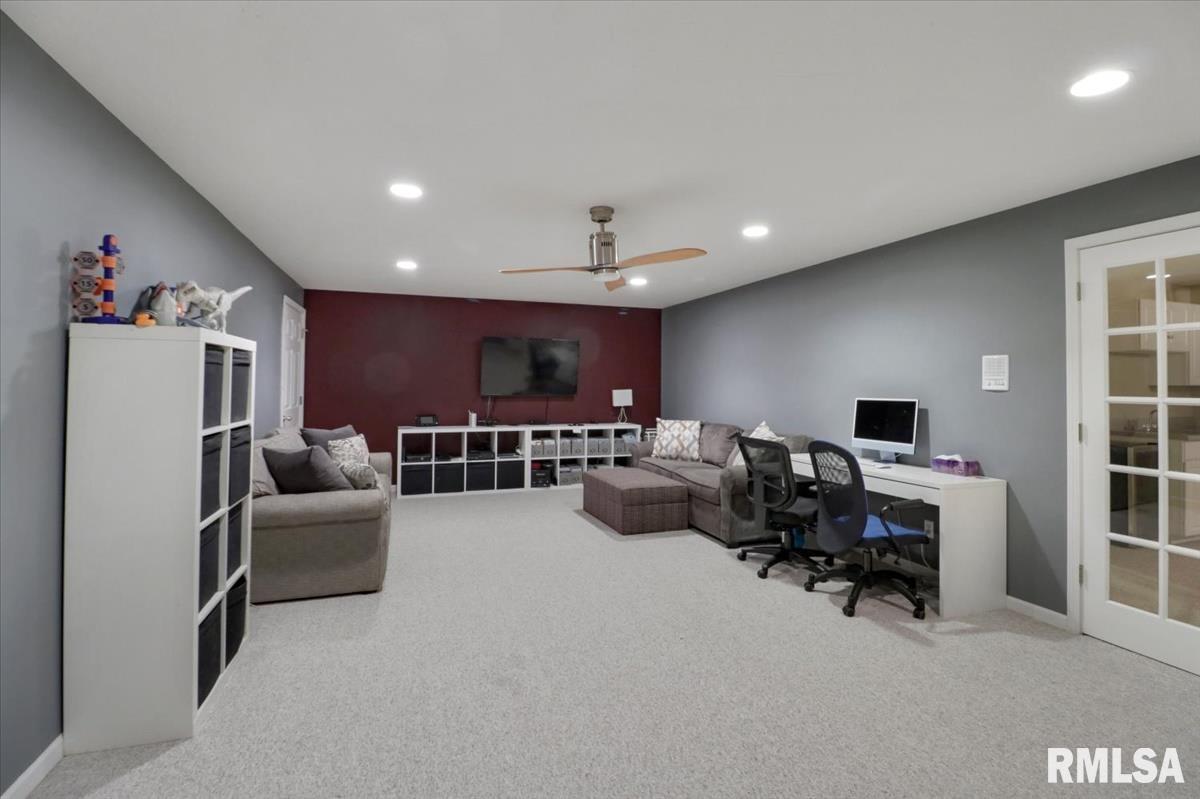 6409 Stonehaven Ridge Springfield, IL 62711 - Photo 28 of 41