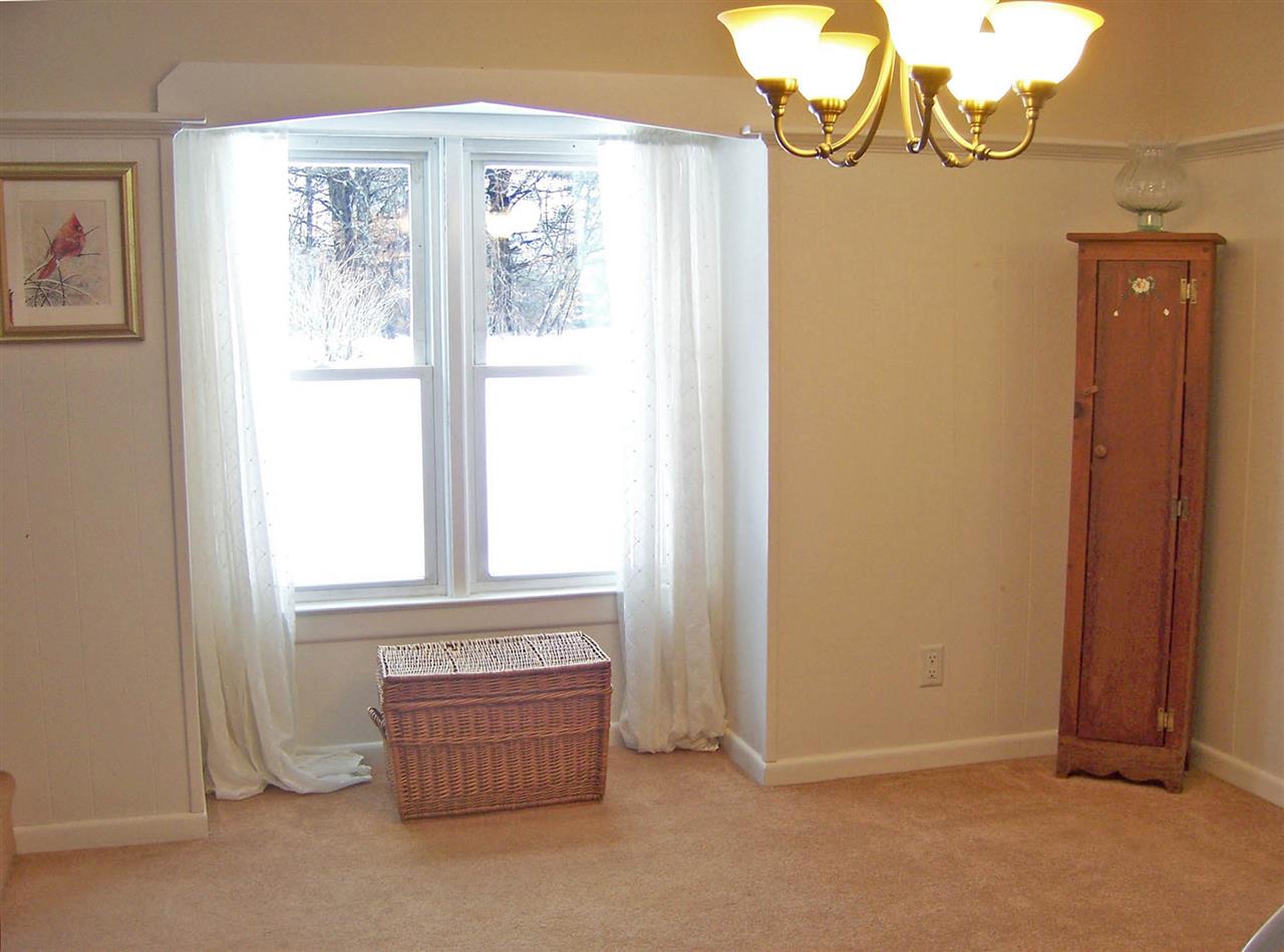 54 Reservoir Road Springfield, VT 05156 - Photo 3 of 12