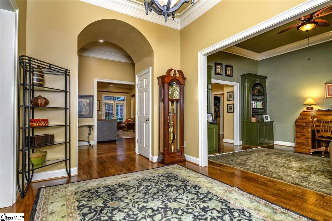 9 Sycamore Ridge Drive Simpsonville, SC 29681 - Photo 4 of 28 Gallery Image 4