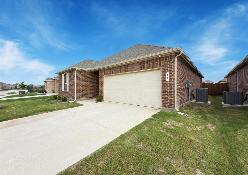524 Hackney Drive Princeton, TX 75407 - Photo 2 of 21