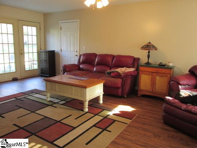 106 Periwinkle Court Pendleton, SC 29670 - Photo 7 of 18