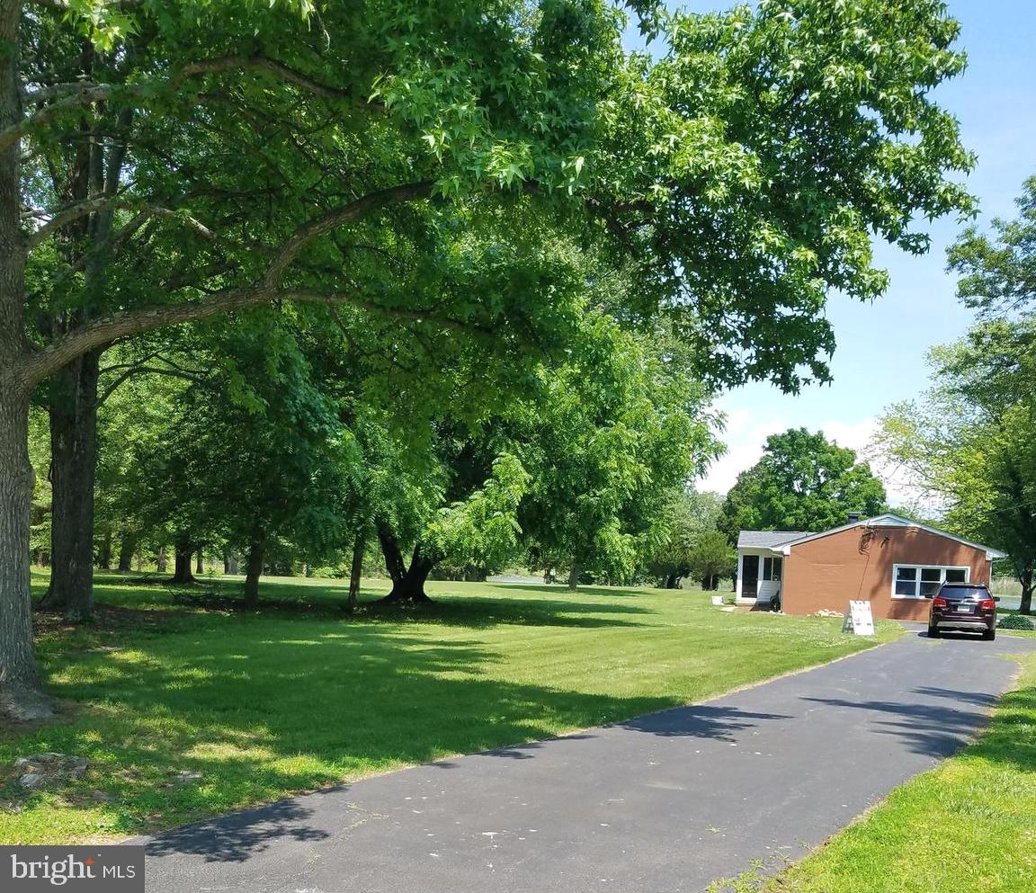 21410 Springfield Road Bushwood, MD 20618 - Photo 14 of 47 Summer on the water!!
