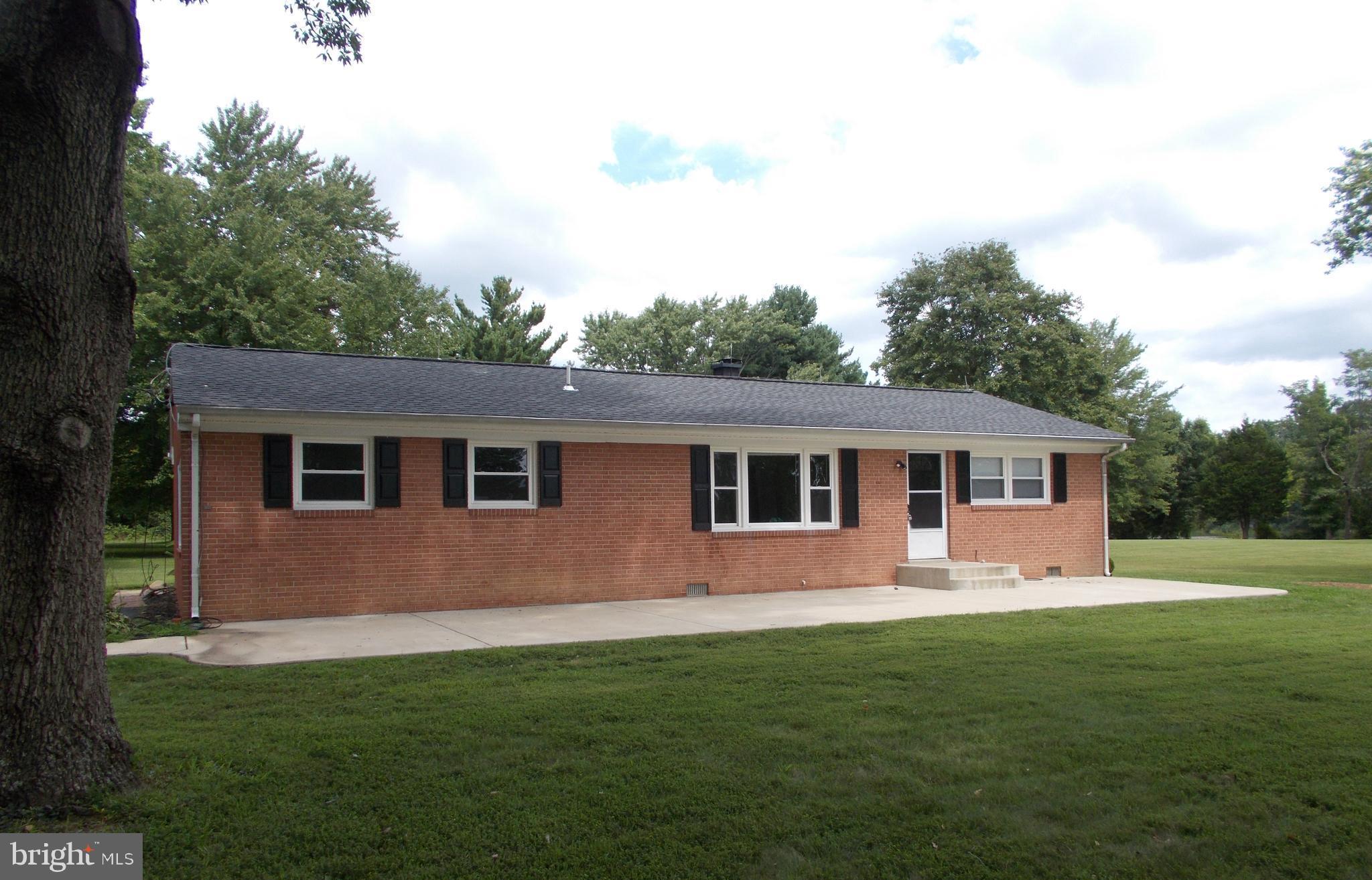 21410 Springfield Road Bushwood, MD 20618 - Photo 16 of 47 Home faces the water.