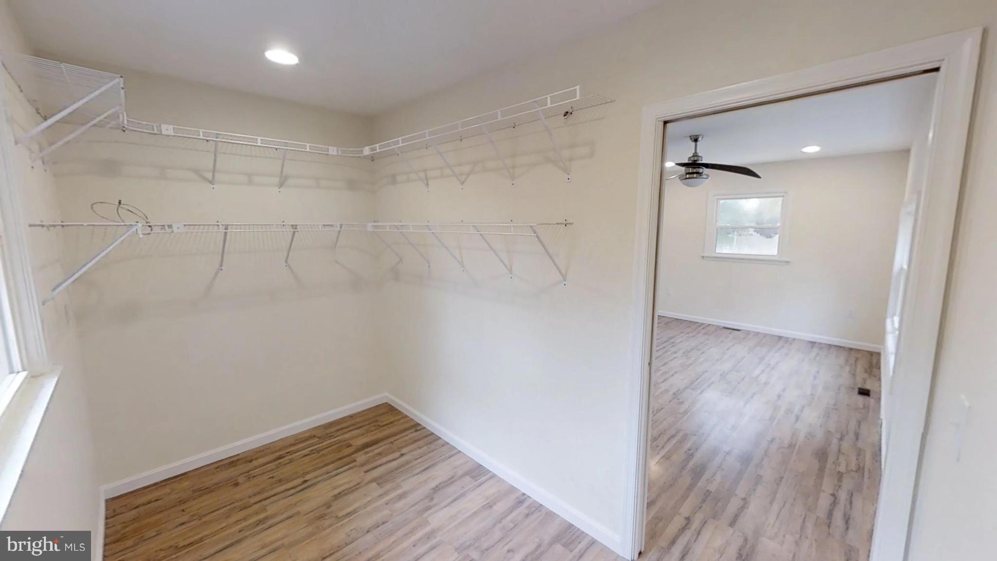 21410 Springfield Road Bushwood, MD 20618 - Photo 29 of 47 Walk in closet