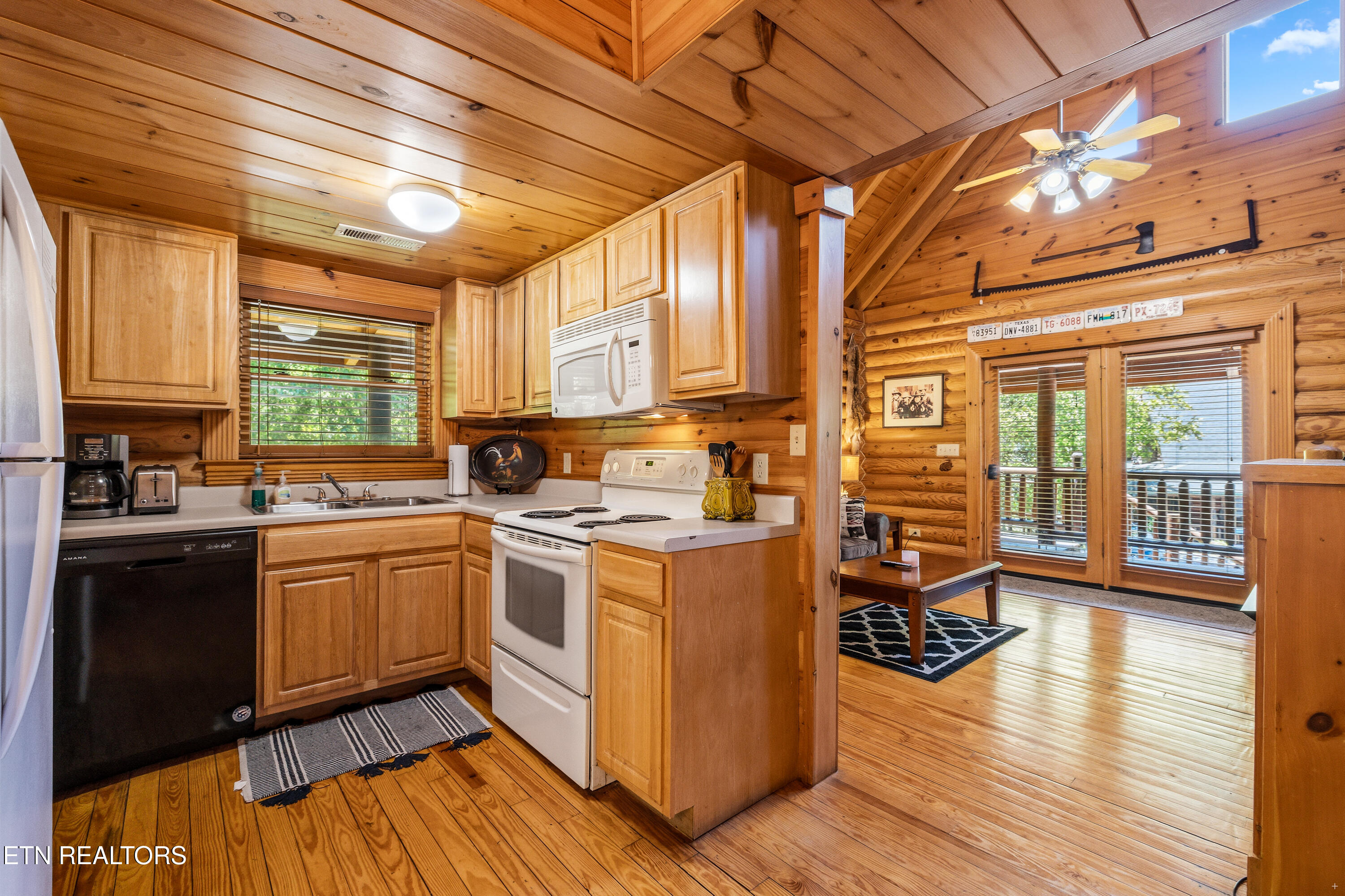 3124 Smoky Ridge Way, Unit 3122 Sevierville, TN 37862 - Photo 9 of 33 Positive Perceptions-11