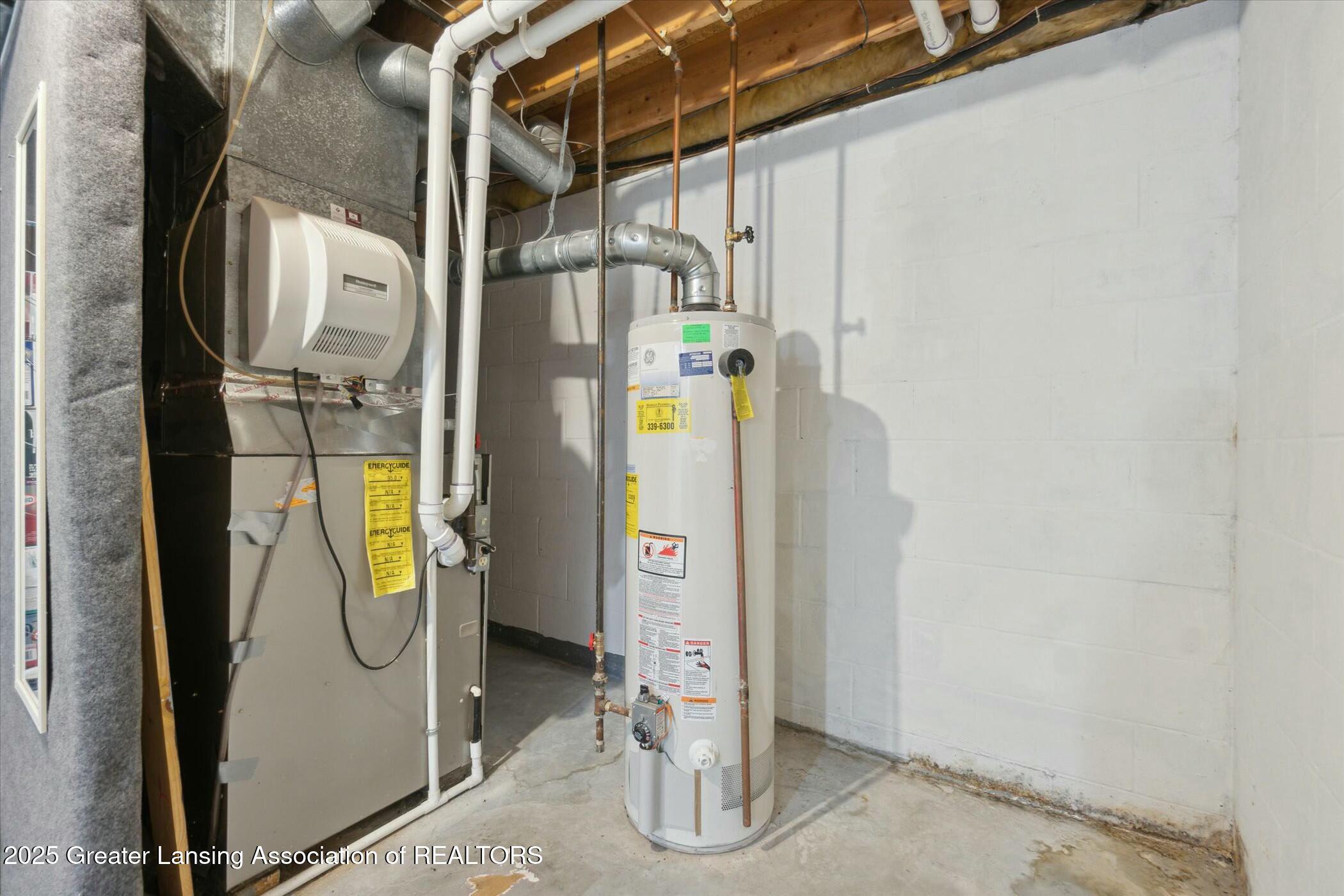 1351 Hatch Road Okemos, MI 48864 - Photo 31 of 40 Storage