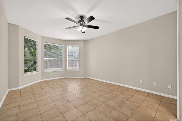 $2,200 | 137 Niemietz Cove, Cibolo, TX 78108