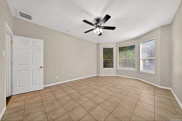 $2,200 | 137 Niemietz Cove, Cibolo, TX 78108