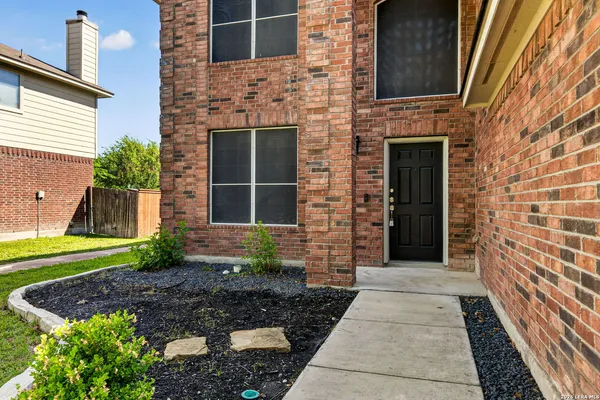 $2,200 | 137 Niemietz Cove, Cibolo, TX 78108