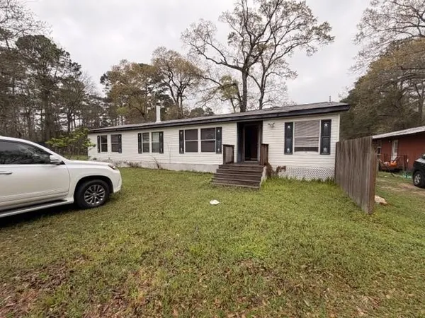 $1,690 | 20284 Forest Woods Lane, Montgomery, TX 77356
