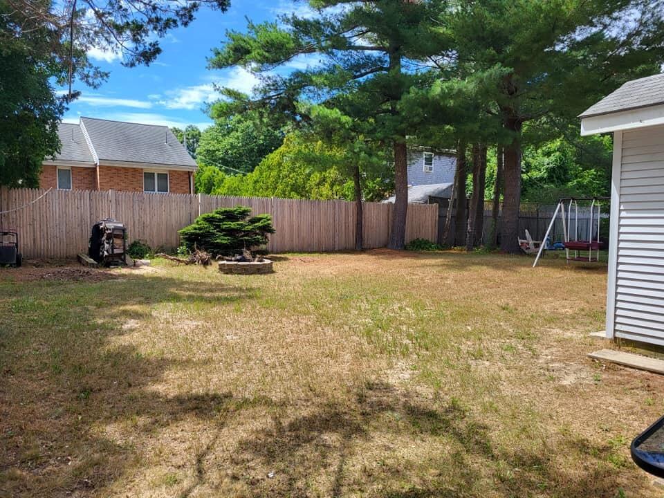 26 Gitche Gumee Road Buzzards Bay, MA 02532 - Photo 13 of 17 Back yard
