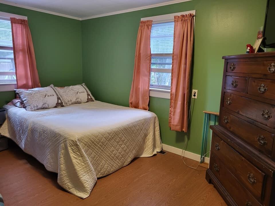 26 Gitche Gumee Road Buzzards Bay, MA 02532 - Photo 10 of 17 Bedroom