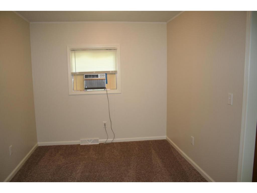 13 Niles Road Binghamton, NY 13901 - Photo 7 of 24 Gallery Image 7