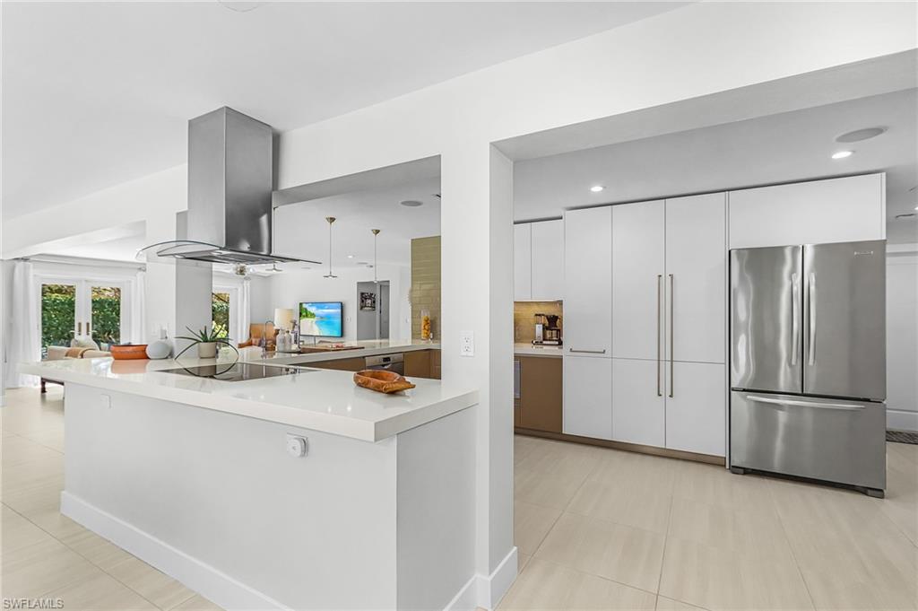 1390 Mandarin Road Naples, FL 34102 - Photo 11 of 38 Gallery Image 11