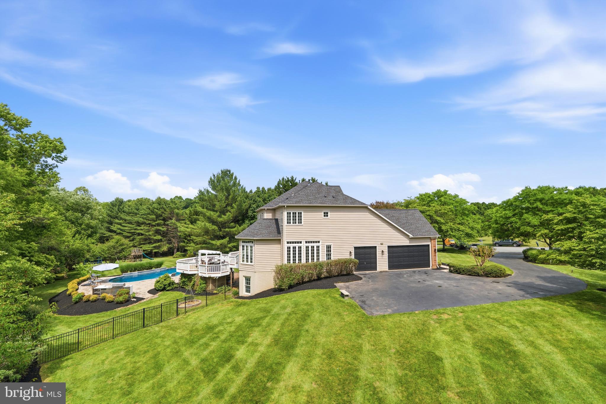 9313 Harrisons Farm Way Laytonsville, MD 20882 - Photo 8 of 20