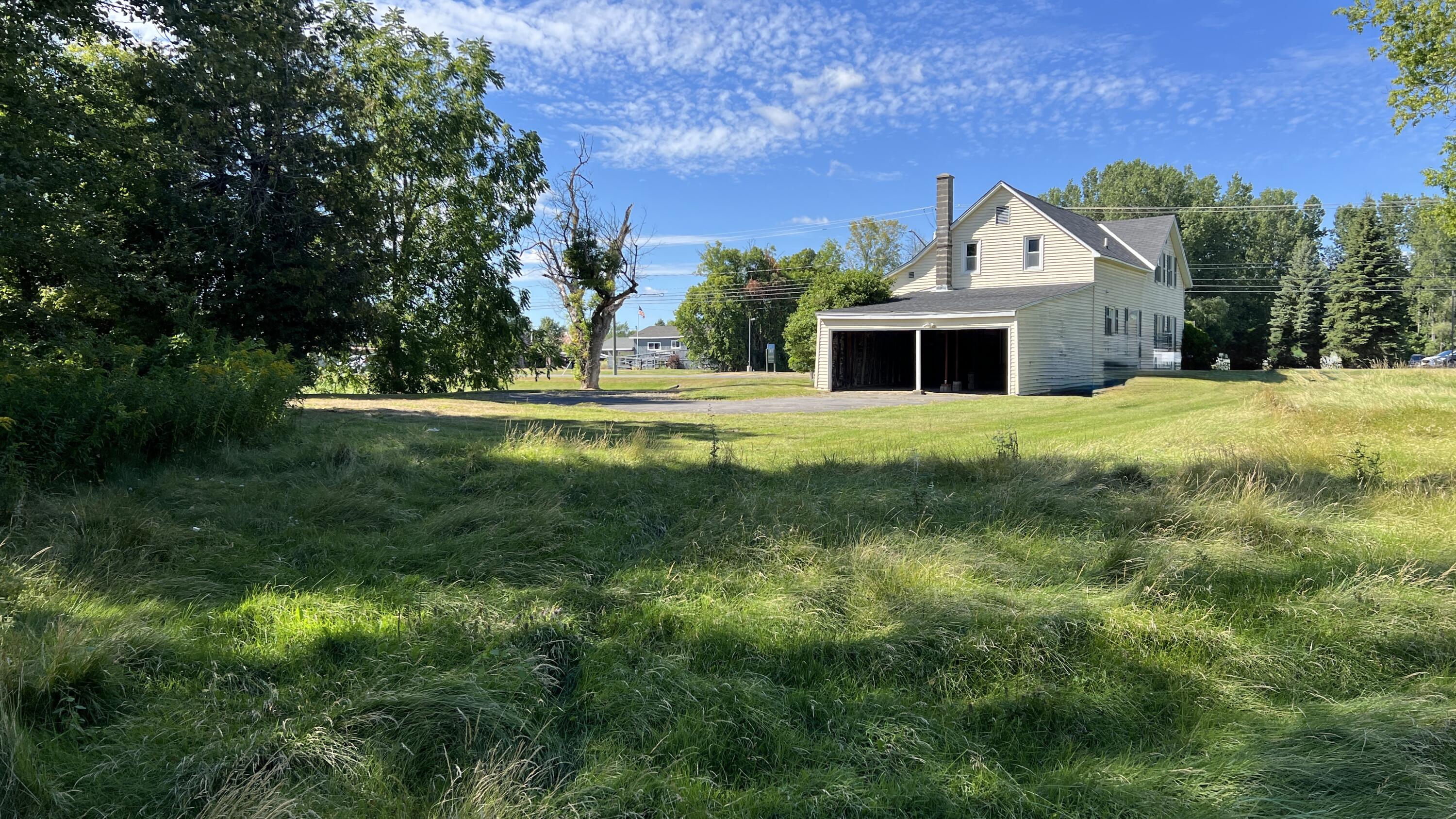 355 Tom Miller Road Plattsburgh, NY 12901 - Photo 7 of 34 IMG_9041(1)