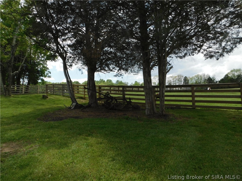 2755 Big Indian Road Northeast Corydon, IN 47112 - Photo 48 of 68