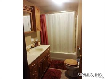 11117 Hickory Flat Road Highland, IL 62249 - Photo 7 of 11 Gallery Image 7